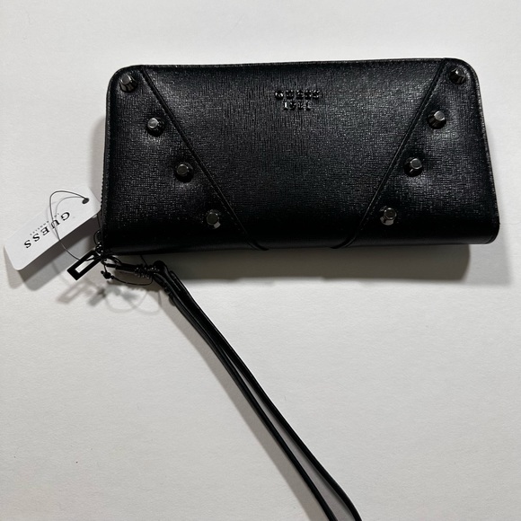 Guess wallet new with tags - Picture 2 of 8